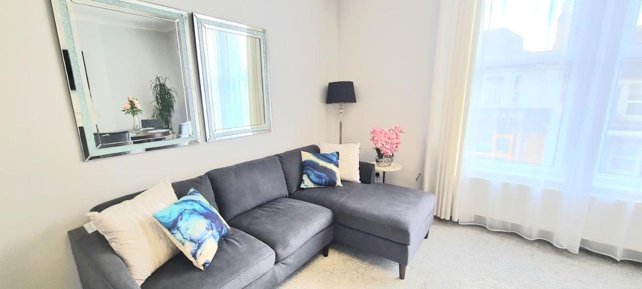 Spacious 3 Bed Flat Near The Sea With Parking Bournemouth Exterior photo